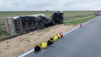 Photo of Fuerte accidente entre dos camiones