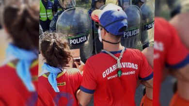 Photo of Corte en Monte: Guardavidas denuncian «represión»