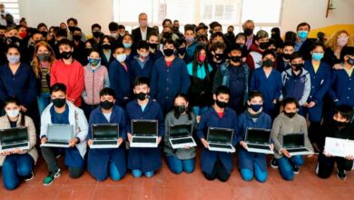 Photo of Entregaran 500 mil computadoras para el inicio de las clases