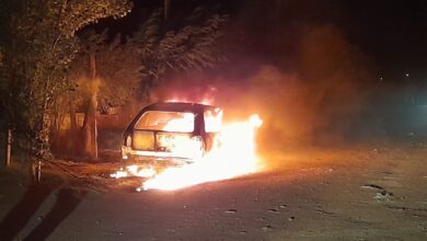 Photo of Un auto se prendió fuego en el barrio Tierras Argentinas