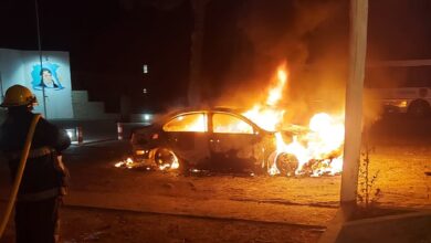 Photo of Se incendió un auto en el predio de Infantería
