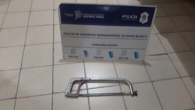 Photo of Estaban robando cables y fueron sorprendidos por la policía