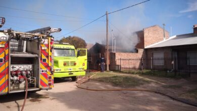Photo of Voraz incendio destruyó una vivienda