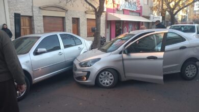 Photo of Perdió el control de su vehículo y chocó contra 6 autos