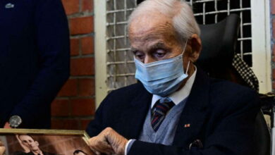 Photo of Tiene 101 años y lo acusan de cometer crímenes durante el nazismo