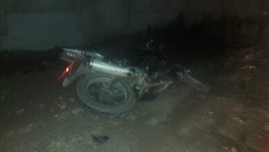 Photo of Una motociclista resultó herida tras chocar con un auto
