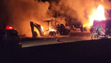 Photo of Mapuches atacaron a un sereno e incendiaron maquinaria vial