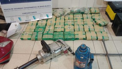 Photo of Secuestraron 40 panes de hojas de coca y esclarecieron un robo