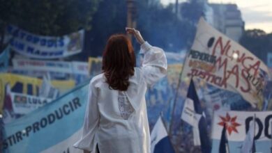 Photo of Cristina Kirchner tildó de “mamarracho” a la Corte Suprema