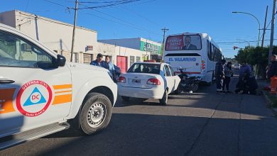 Photo of Choque en cadena entre taxi, moto y colectivo